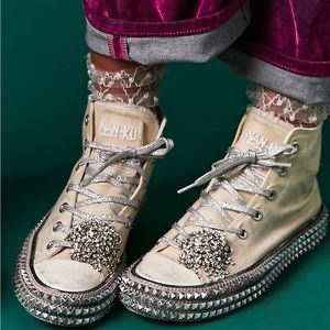 New Free People White Cruise Studded Hi Top Sneakers size 7